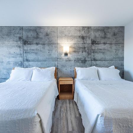 Blue Horse Motel Beiseker エクステリア 写真