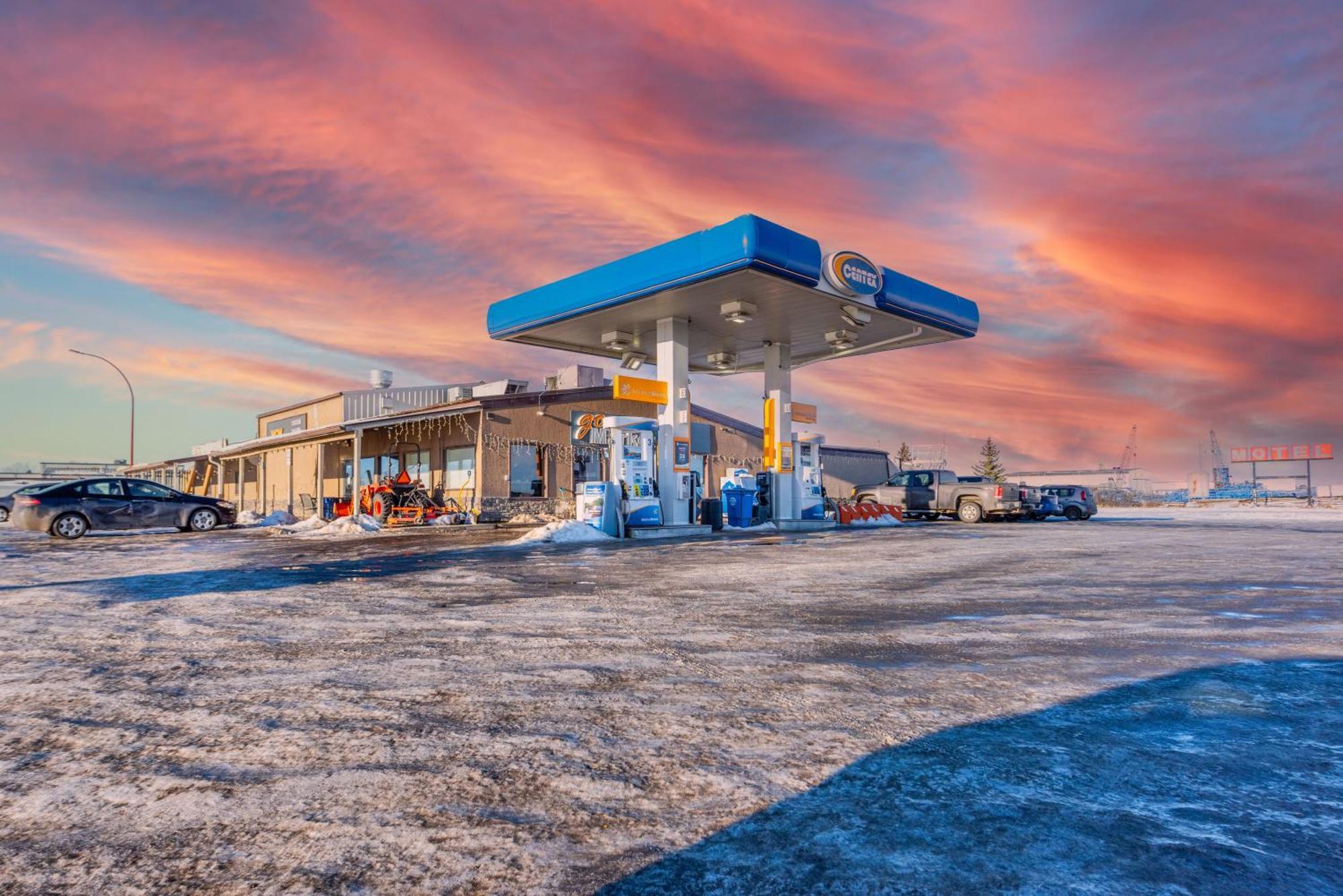 Blue Horse Motel Beiseker エクステリア 写真